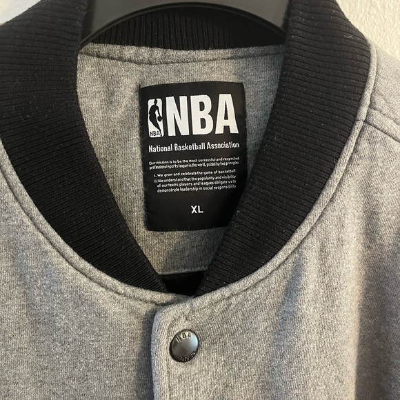 NBA Golden State Warriors Varsity Jacket Rare HTF size XL - Picture 3 of 14